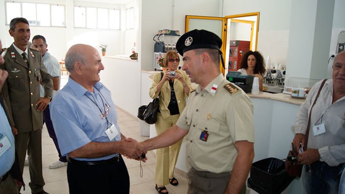 1° raduno Ascoli Piceno dal 9 al 10 settembre 2011 -  foto...068 - siamo salutati dal Colonnello Comandante